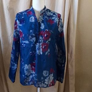 Long sleeve pullover blouse